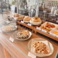 🌿☕️ Serene House Cafe ชลบุรี — โอเอซิสใจกลางเมือง