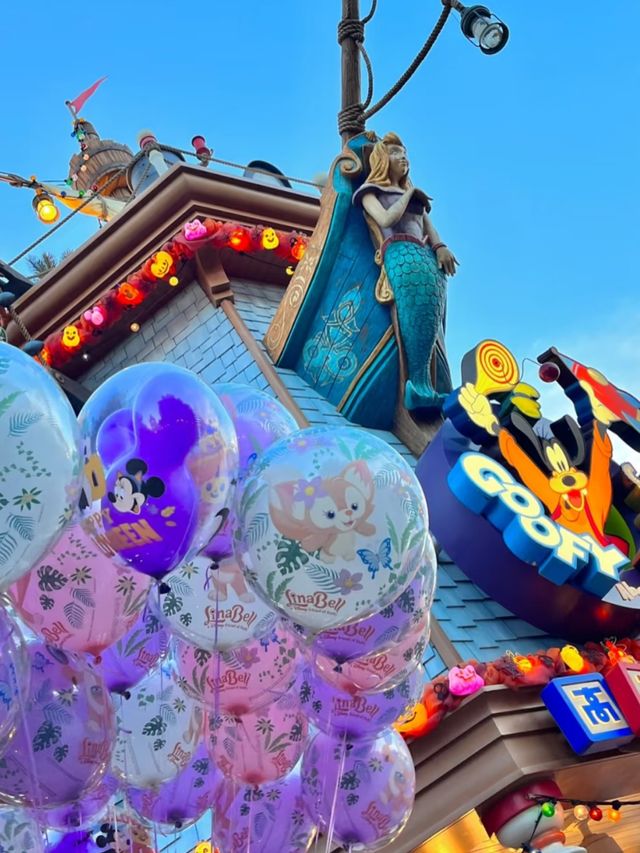 A Castle Like No Other: Shanghai Disneyland’s Royal Wonder