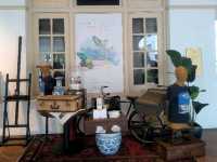 Step Into Timeless Elegance – My Unforgettable Stay at Raffles Singapore