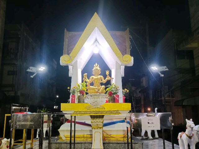 Shop, Eat & Explore at Hat Yai’s Asean Night Bazaar