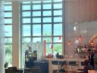 Riverside Comfort: Grand Mercure Danang Stay