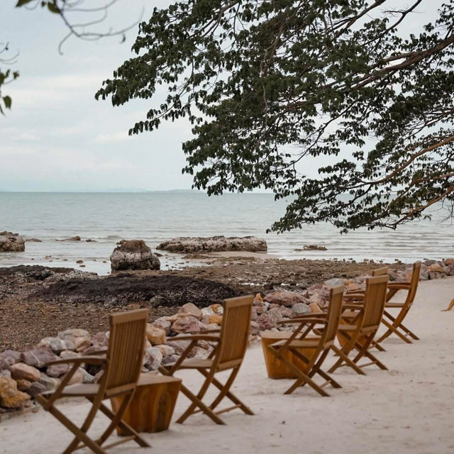 𝑩𝒂𝒎𝒃𝒖 𝑩𝒆𝒂𝒄𝒉 𝑪𝒍𝒖𝒃 — ระยอง 🏝️🍹⛱️🌞🌊