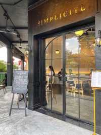 Simplicité' Singapore