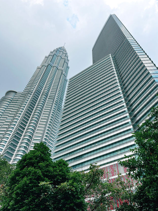 KLCC Park: Serene Green Oasis in the Heart of Kuala Lumpur