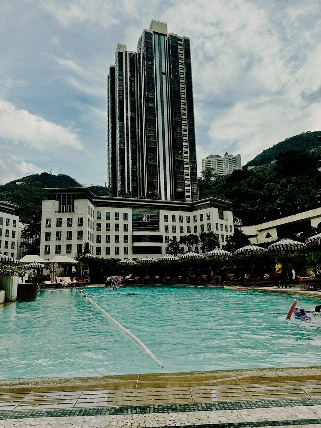 Island Shangri-La Hong Kong