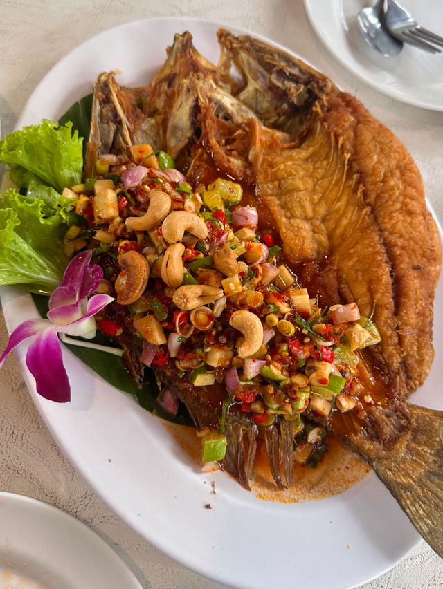 ABOUT COCO CAFÉ & BISTRO 🏝️🥥