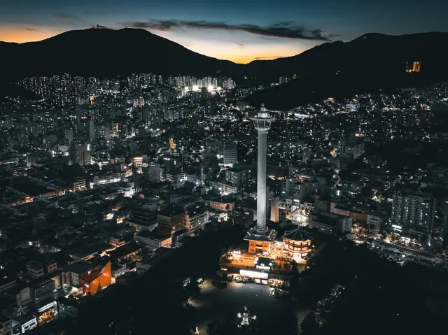 釜山塔：景色絕佳，但缺乏驚喜