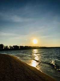 หาดทะเลเกาะยาว