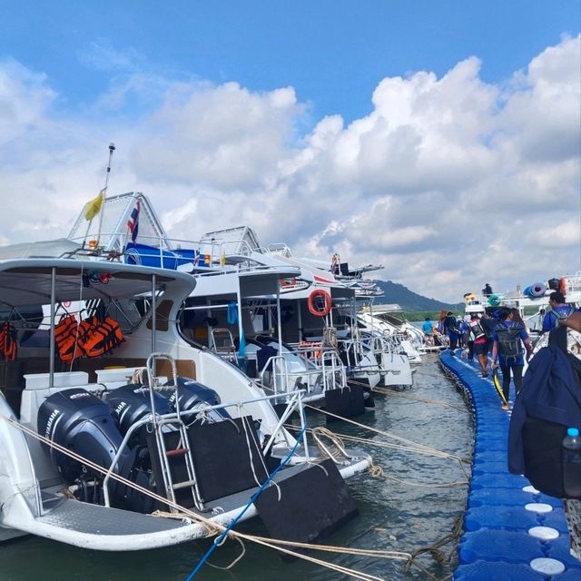 🌴 Phuket - Phi Phi Island Hopping Paradise 🌊🐒