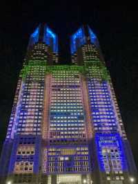 Urban Light Dreams: My Solo Night at the Tokyo Metropolitan Government Building Show