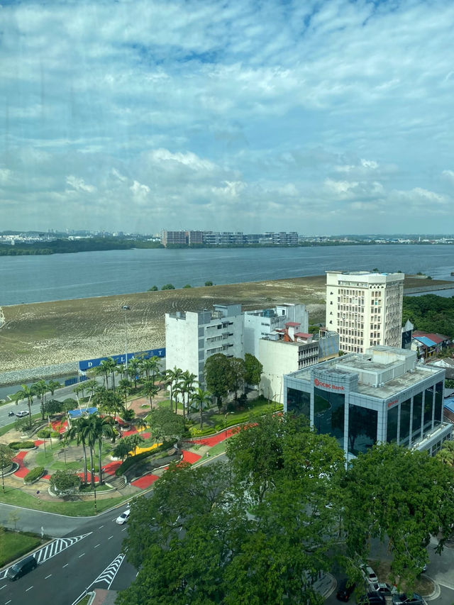 🏨 Z Hotel Johor — Spacious Comfort Meets Boutique Vibes  🏨 Z Hotel Johor — Spacious Comfort Meets Boutique Vibes
