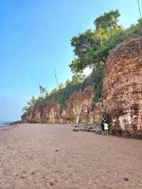 ผาฝั่งแดง อ.บางสะพานน้อย จ.ประจวบคีรีขันธ์