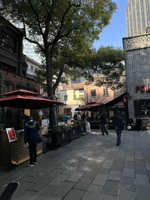 🏙️☕ Xintiandi Vibes — เดินเล่นกลางเซี่ยงไฮ้
