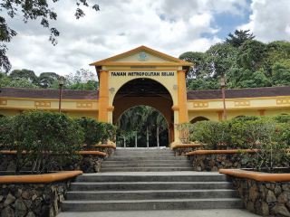 🌿 Nature Break at Taman Awam Metropolitan Relau