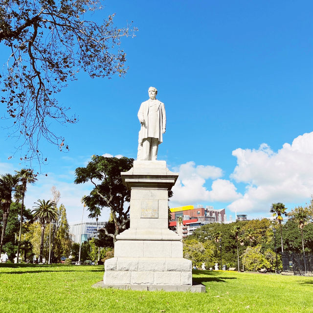 🌳 Albert Park, Auckland: Where Victorian Gardens Meet Urban Serenity! 🏙️