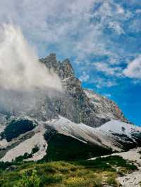 Jade Dragon Snow Mountain