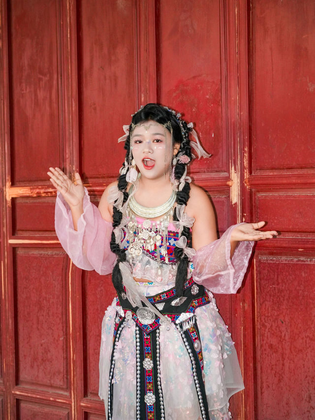 แต่งตัวเป็นพส.จีน ที่ลี่เจียง มณฑลยูนาน แต่งตัวเป็นพส.จีน ที่ลี่เจียง มณฑลยูนาน