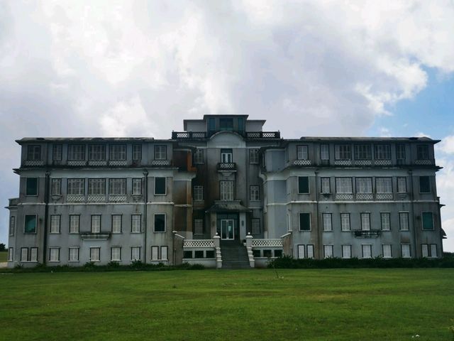 Kampot & Bokor – two places that slow you down