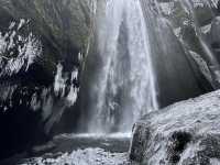 🌌 AURORA HUNTING IN ICELAND — CHASING THE DANCING LIGHTS OF THE NORTH 🇮🇸✨