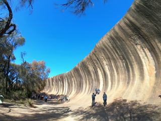 Perth - Wave Rock.