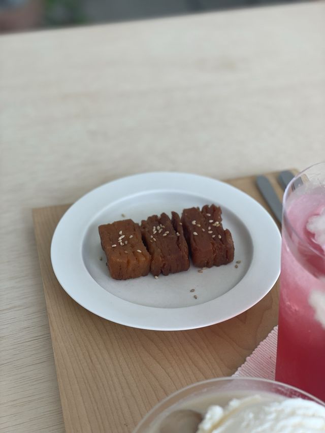 제주의 여유를 즐길 수 있는 공항근처카페 무상찻집