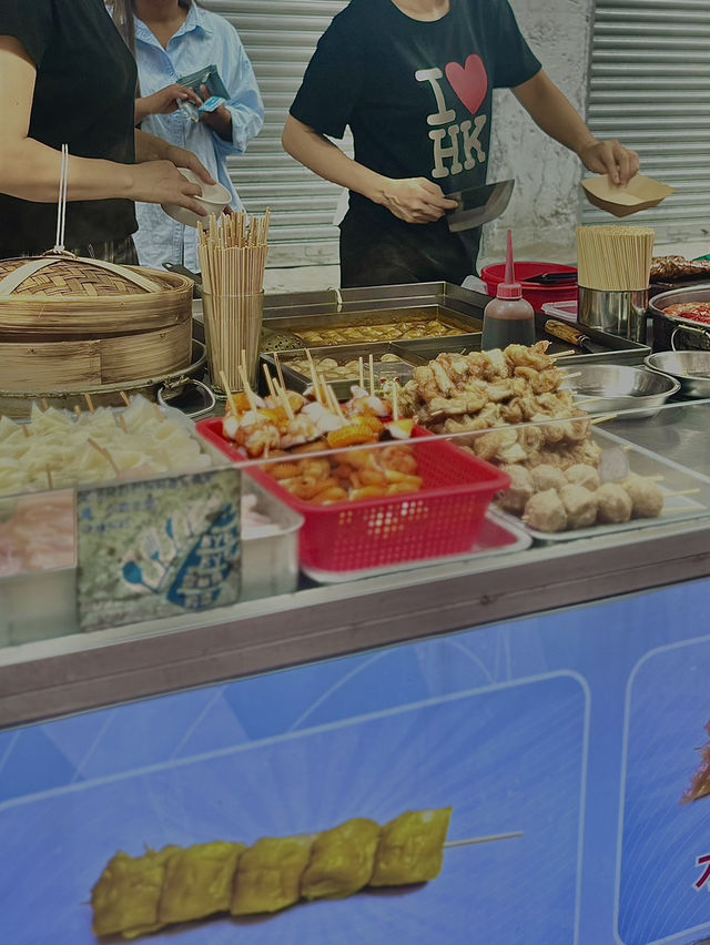 Let’s stroll at Temple Street, HK Let’s stroll at Temple Street, HK