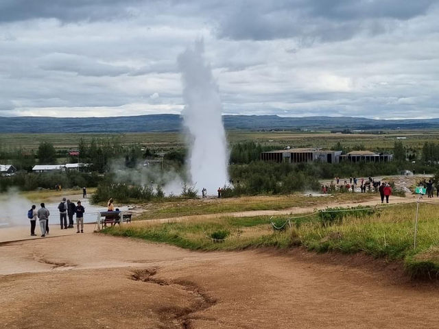 Strokkur Geysir 🇮🇸