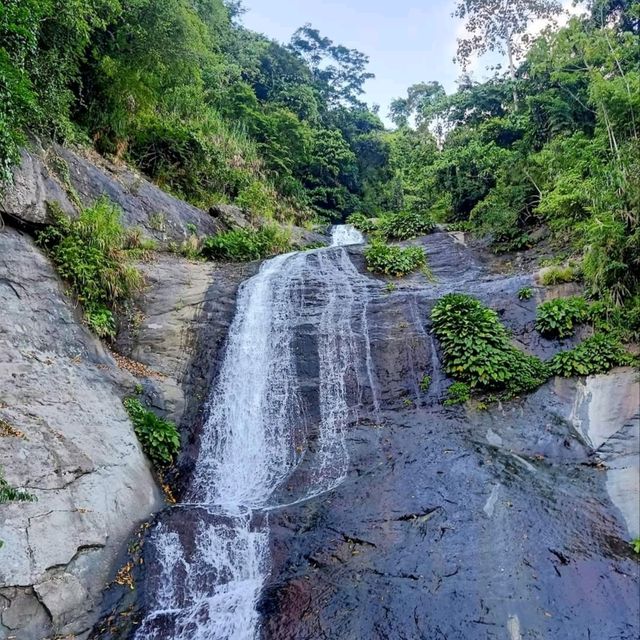 Junuan Falls 