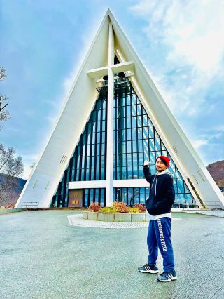 Norway 🇳🇴 Attractions-Arctic Circle Cathedral and Arctic Science Museum