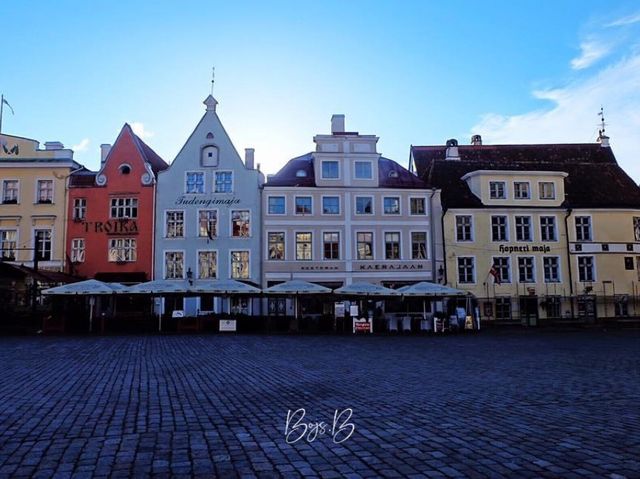 พามาเที่ยว Tallinn เมืองในนิยาย 