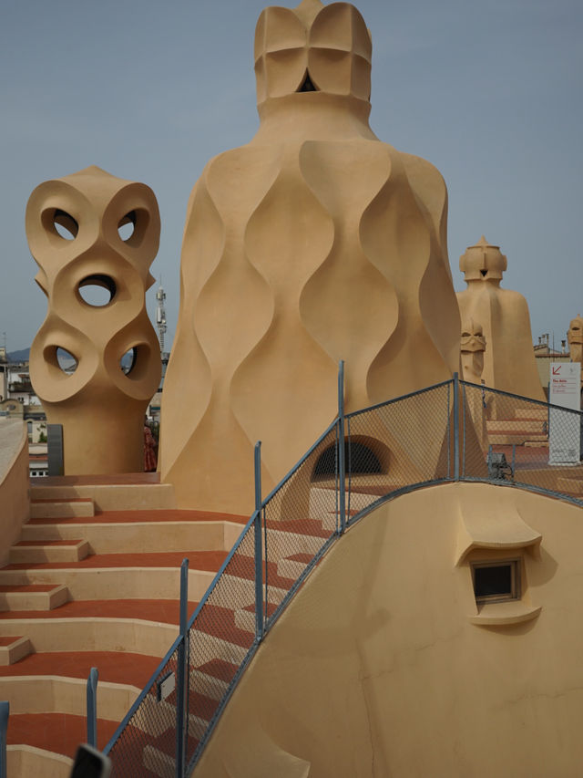Barcelona | The must visit masterpiece of Gaudi