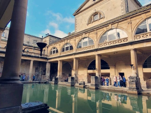 Bath: A City of Charm, History, and Hot Springs