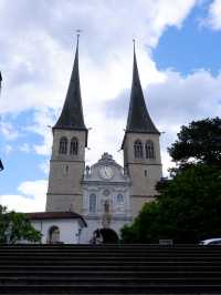 รีวิวลูเซิร์น (Lucerne) เมืองเล็กริมทะเลสาบ