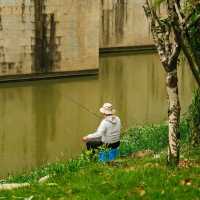 Casting Calm – Fishing by the Riverside in Yushan County 🎣🌅
