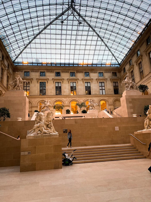 The Louvre Museum, Paris – Where Art Whispers Through Time 