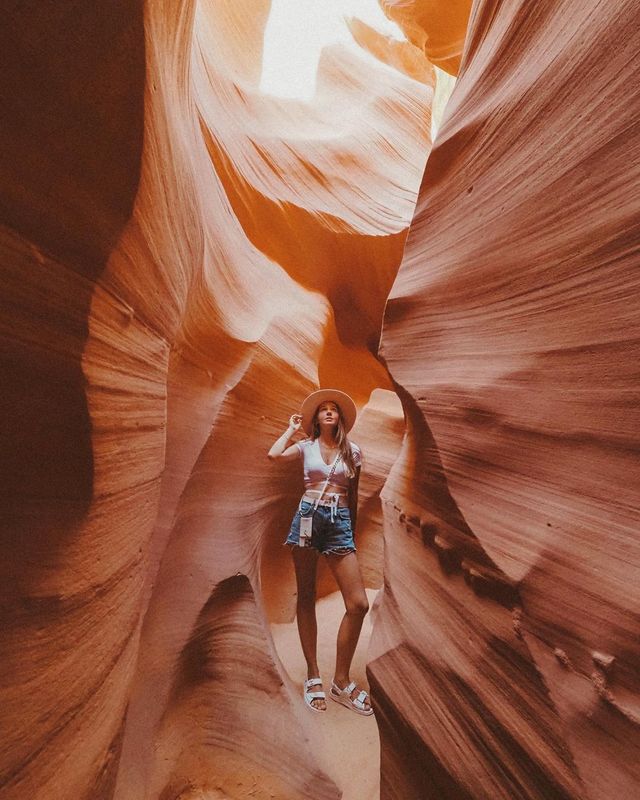 Unlocking the Secrets of Antelope Canyon: Your Ultimate Guide to an Arizona Gem