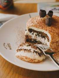 This is the most delicious tiramisu I have ever eaten this year
