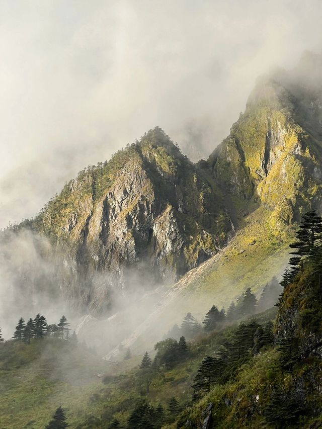 玉龍雪山駕到通通閃開（玉龍大峽谷攻略）