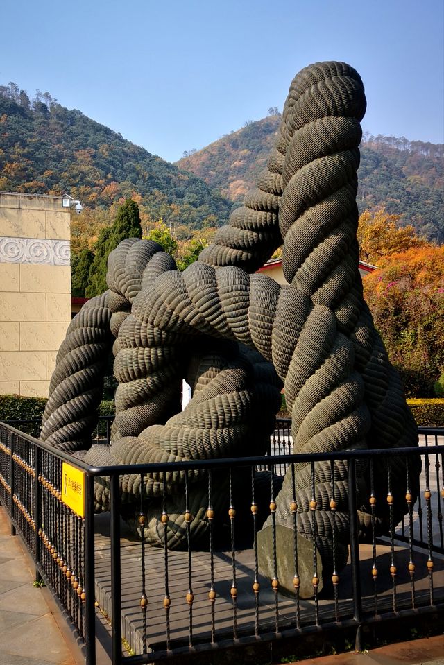 遊瀘山，寺廟、博物館、登山和靈猴