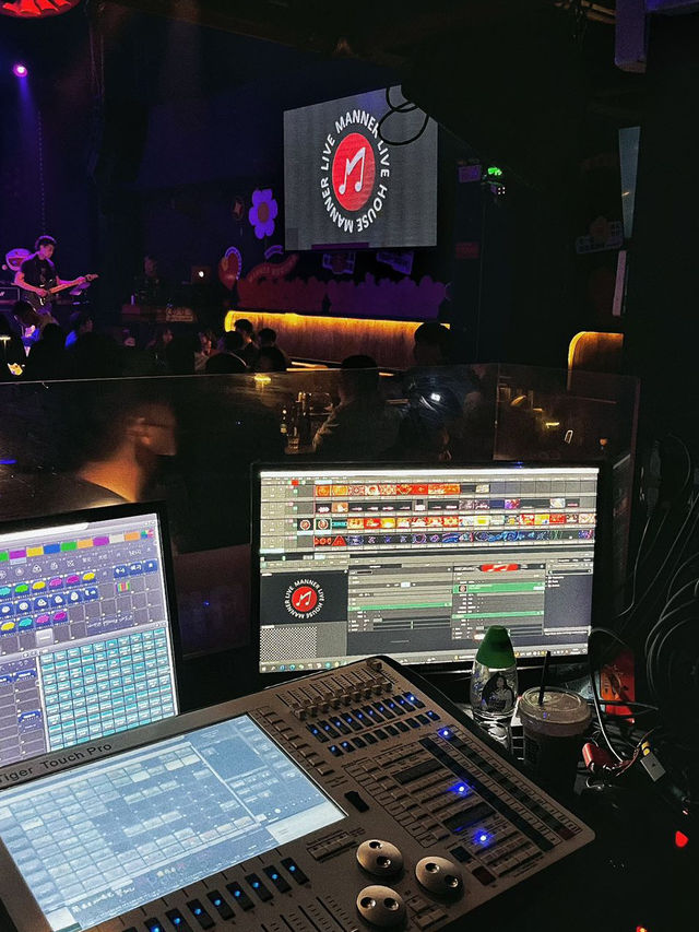 打卡完狂飆拍攝地📷要去聽下live show狂歡下