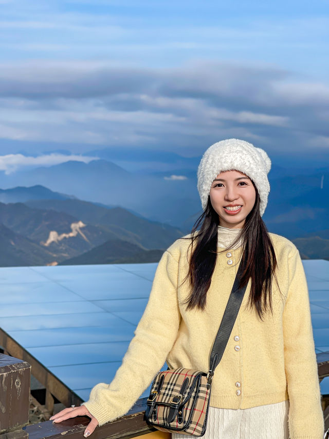 住在雲冰山山頂的客棧，回歸自然，享受浪漫