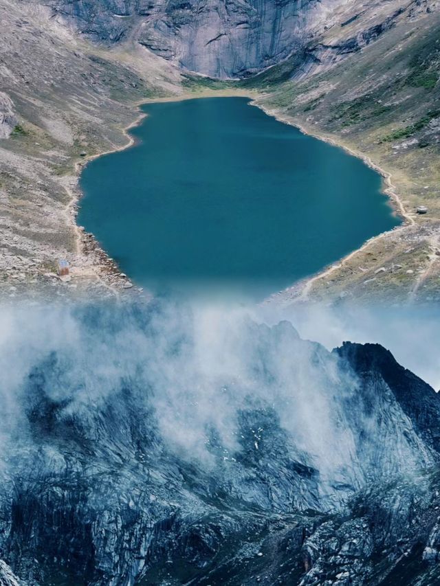 我好像看到了魔戒的末日火山蒙!!