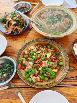 Refuse the crowds this May Day and share a hidden gem of a travel destination - Zigong