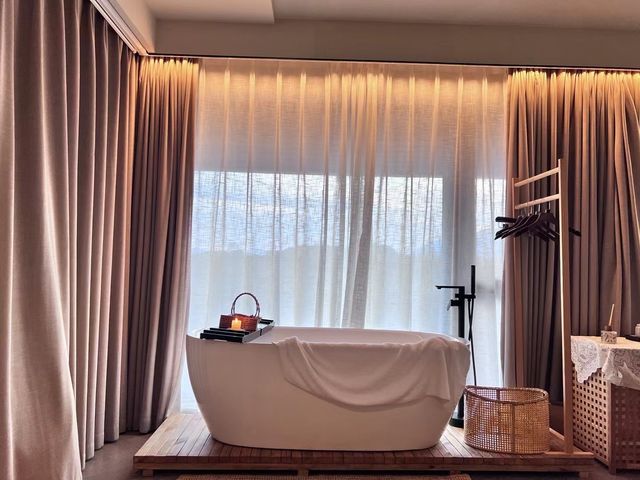 這個夏天，住進侘寂風的自然療癒美墅