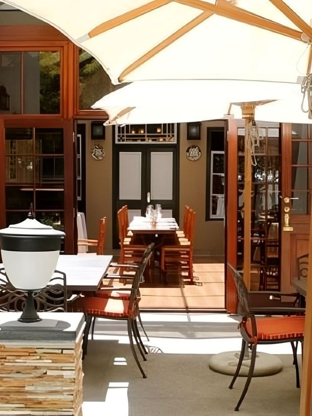 🌟 Stellenbosch Stays: Coopmanhuijs Boutique Bliss 🍷🛏️