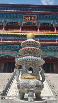 人間淨土-天水曼殊寺
