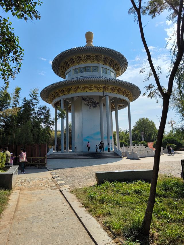 泰安白佛山。
