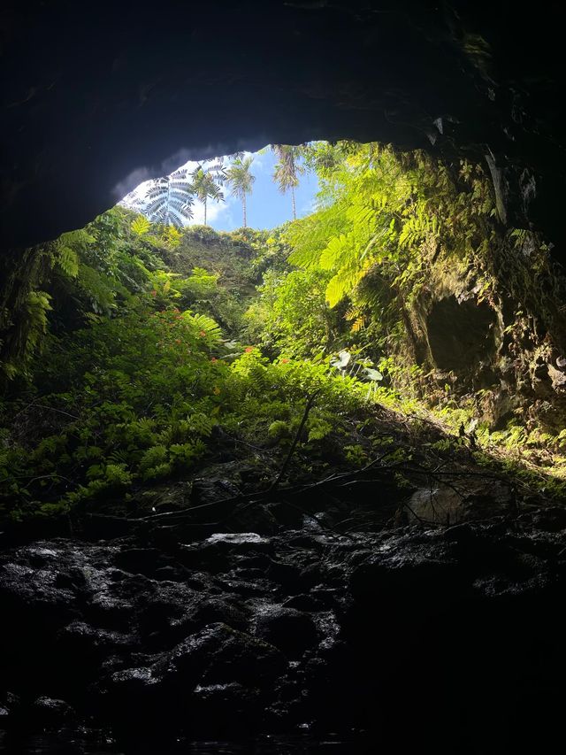 蘇阿海溝。