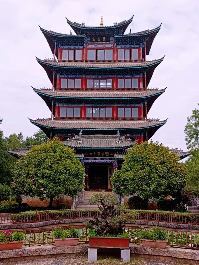 Most Beautiful and Romantic Ancient City of The World: Lijiang Old Town