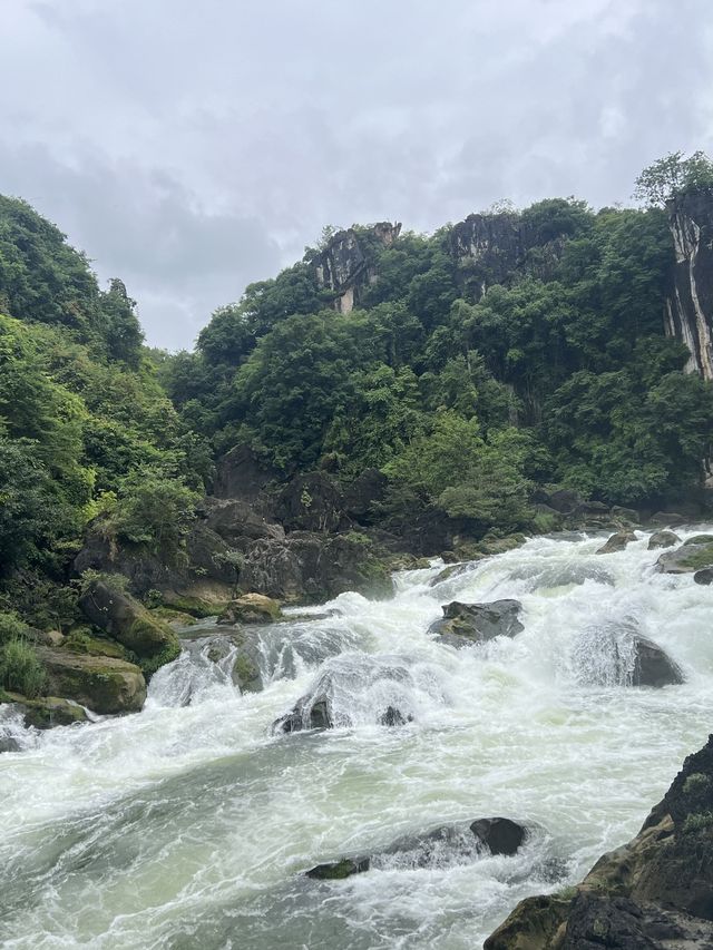 貴州黃果樹-梵淨山-荔波6日遊玩轉貴州不走彎路